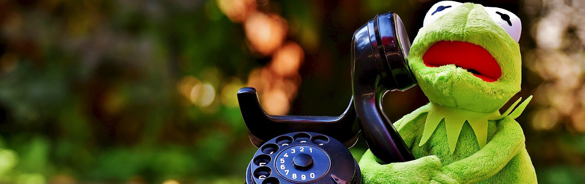 Begrüßung am Telefon – wie melde ich mich richtig am Telefon?